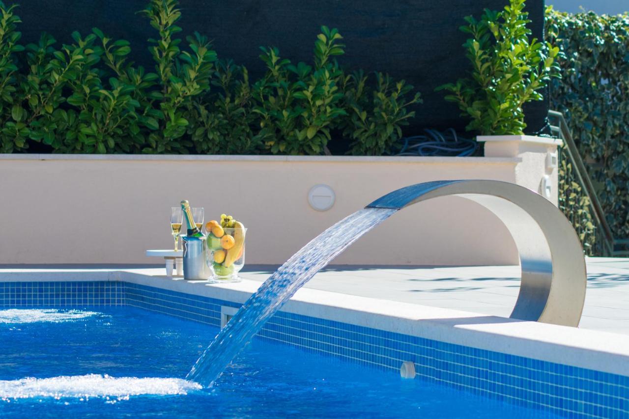 Villa Milena With Heated Pool And Jacuzzi Kostanje Buitenkant foto