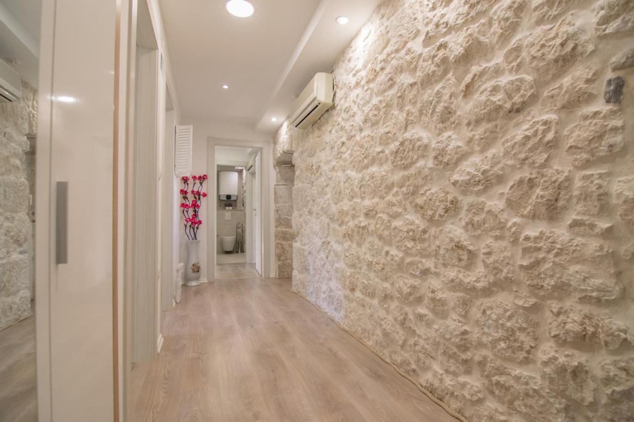 Villa Milena With Heated Pool And Jacuzzi Kostanje Buitenkant foto