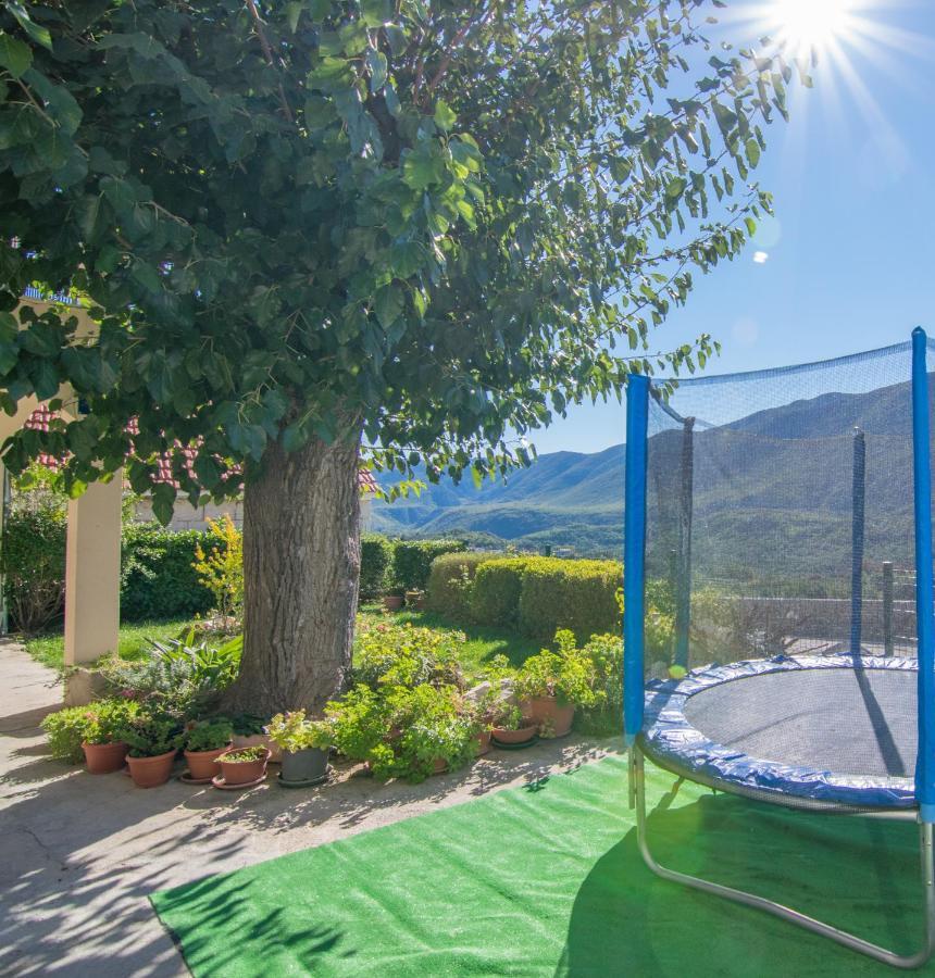 Villa Milena With Heated Pool And Jacuzzi Kostanje Buitenkant foto