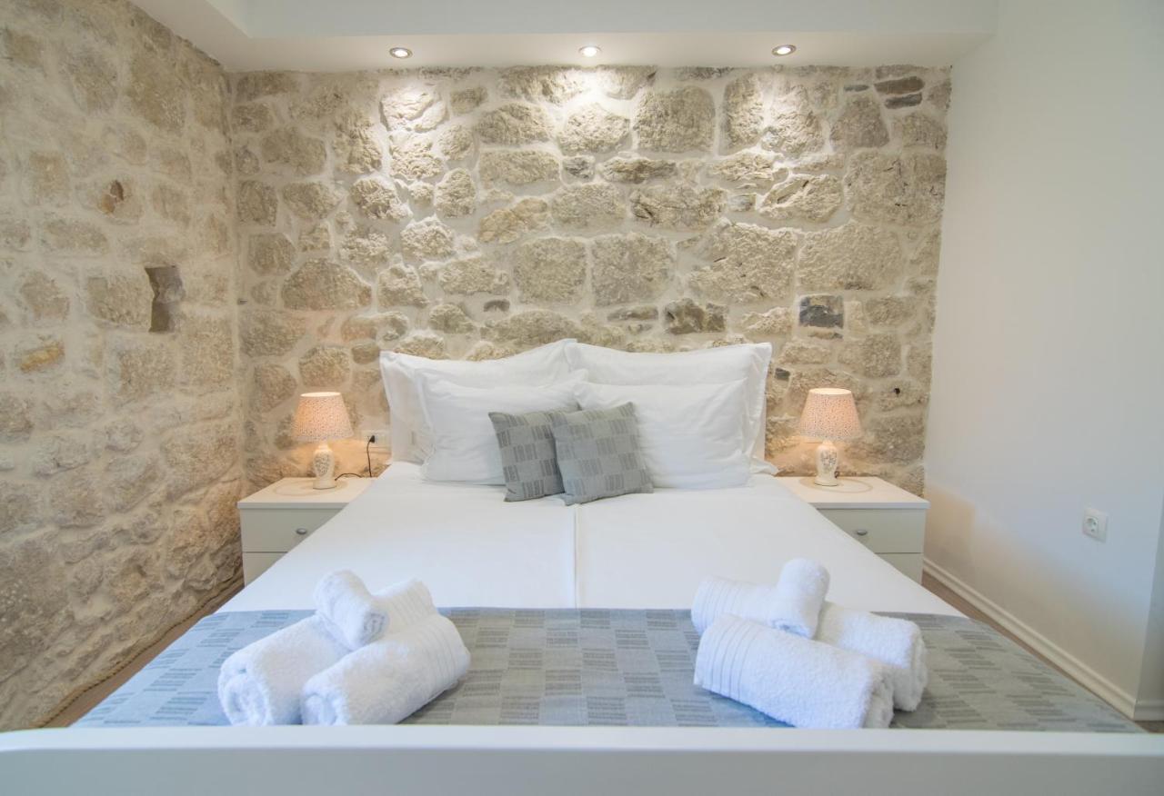Villa Milena With Heated Pool And Jacuzzi Kostanje Buitenkant foto